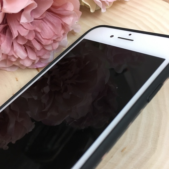 Gorgeous Leopard iPhone Case with Glitter - Picture 6 of 10